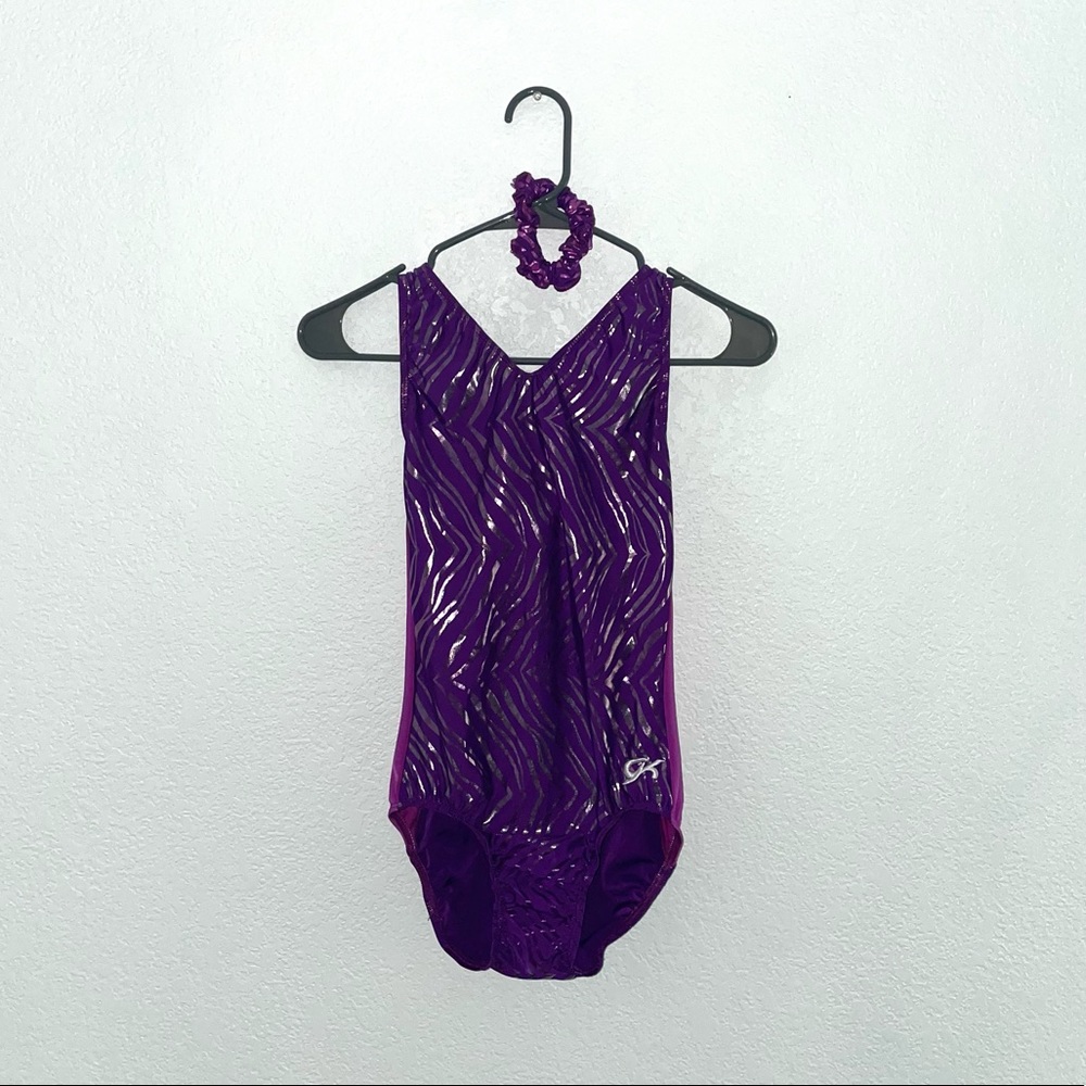 Zebra striped GK Leo